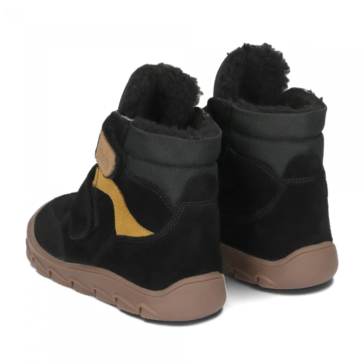 b_everest-black_3.jpg
